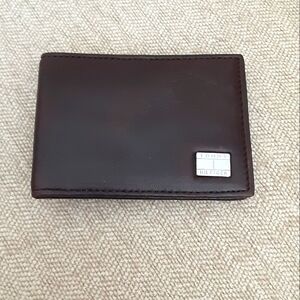 Tommy Hilfiger brown leather front pocket wallet